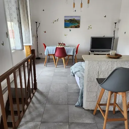 Apartment Duplex F2 Confort Proche Centre Avec Parking Gratuit